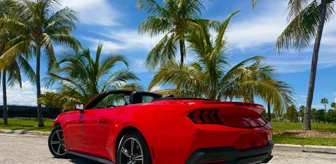 Ford Mustang 2024