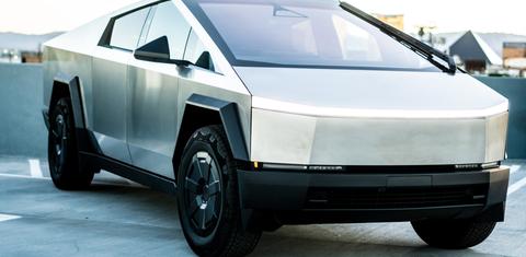 Tesla Cybertruck 2025