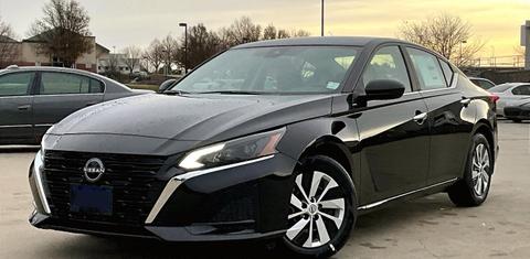 Nissan Altima 2025