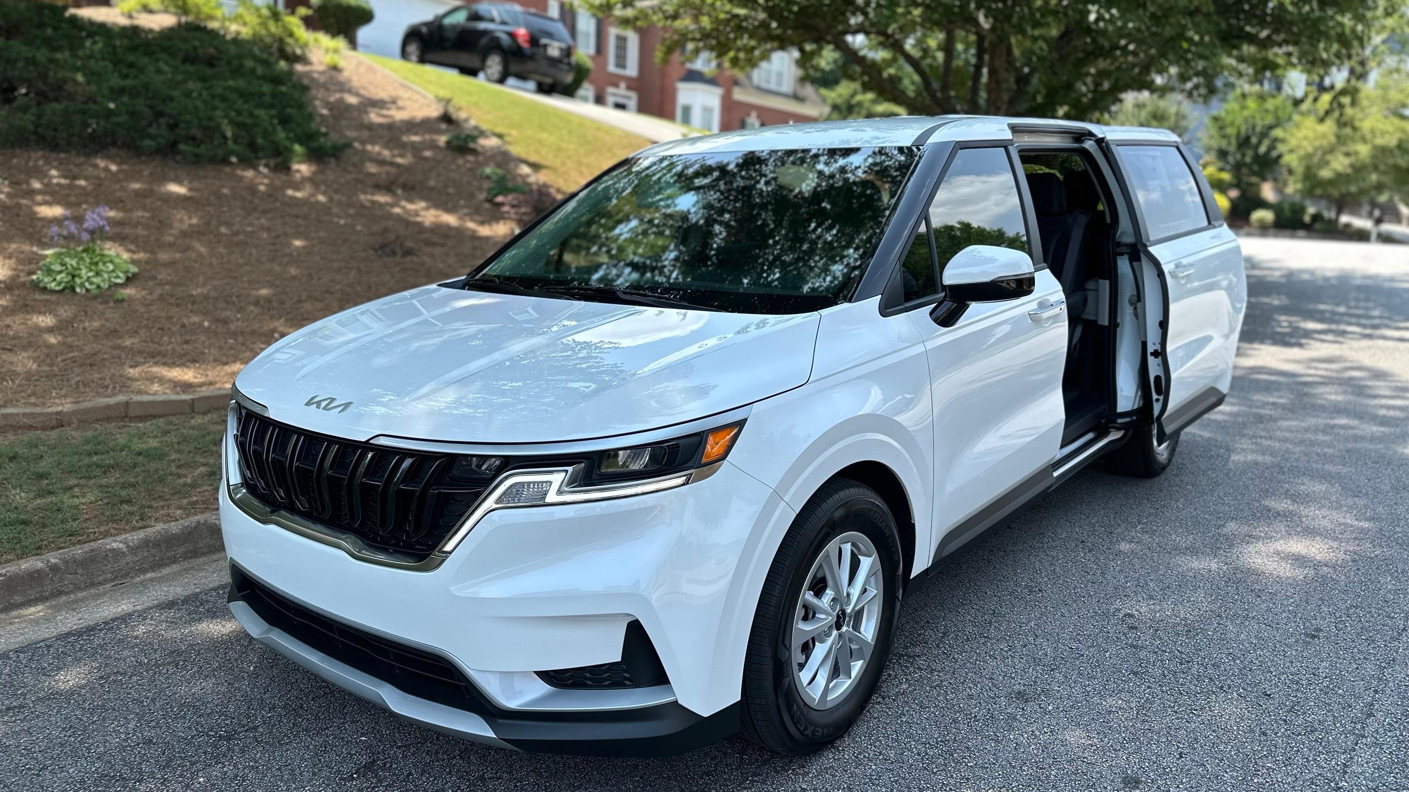 Kia Carnival 2024 in Suwanee, GA