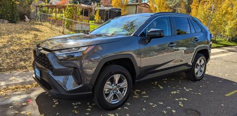 Toyota RAV4 Hybrid 2024