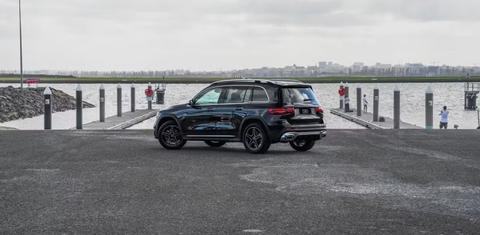 Mercedes-Benz GLB-CLASS 2025