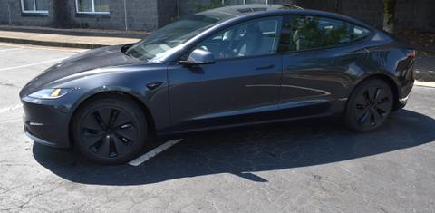 Tesla Model 3 2025