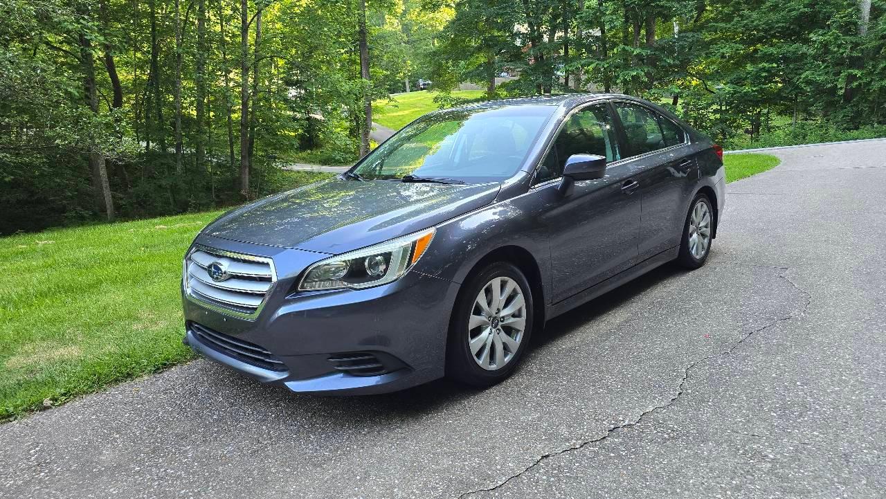 Subaru Legacy 2015 in Louisville, KY