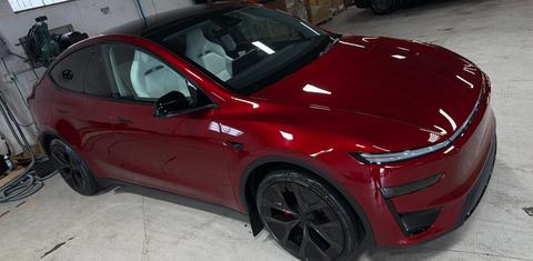 Tesla Model Y 2026