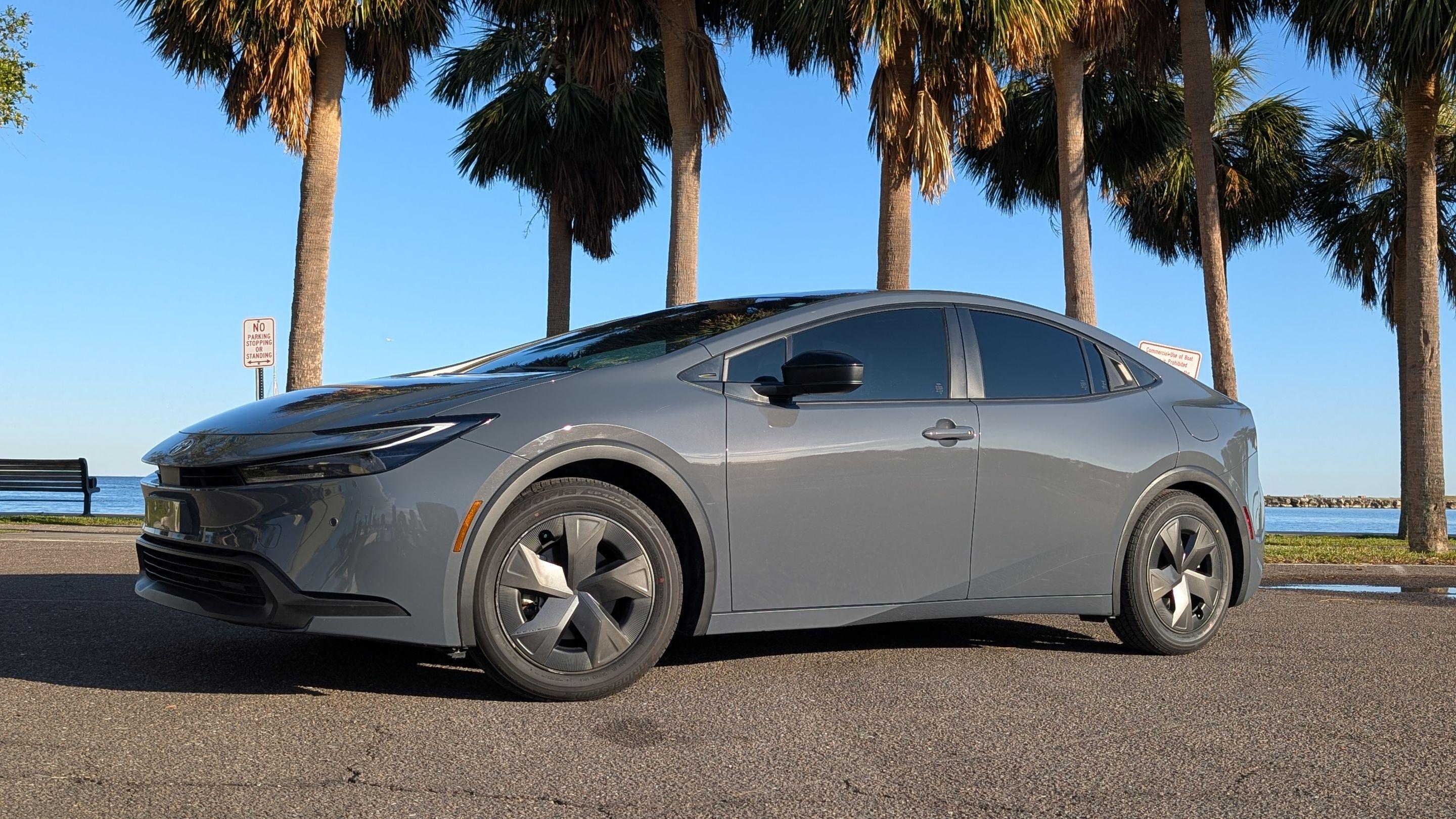 Toyota Prius 2023 in Pinellas Park, FL