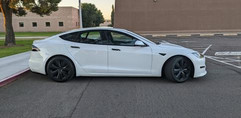 Tesla Model S 2022