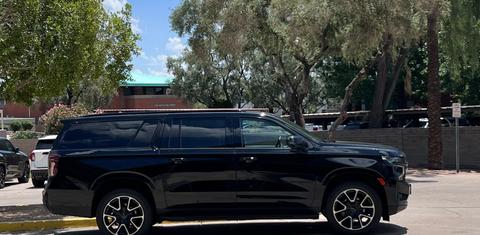 Chevrolet Suburban 2024