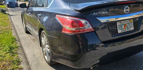 Nissan Altima 2015