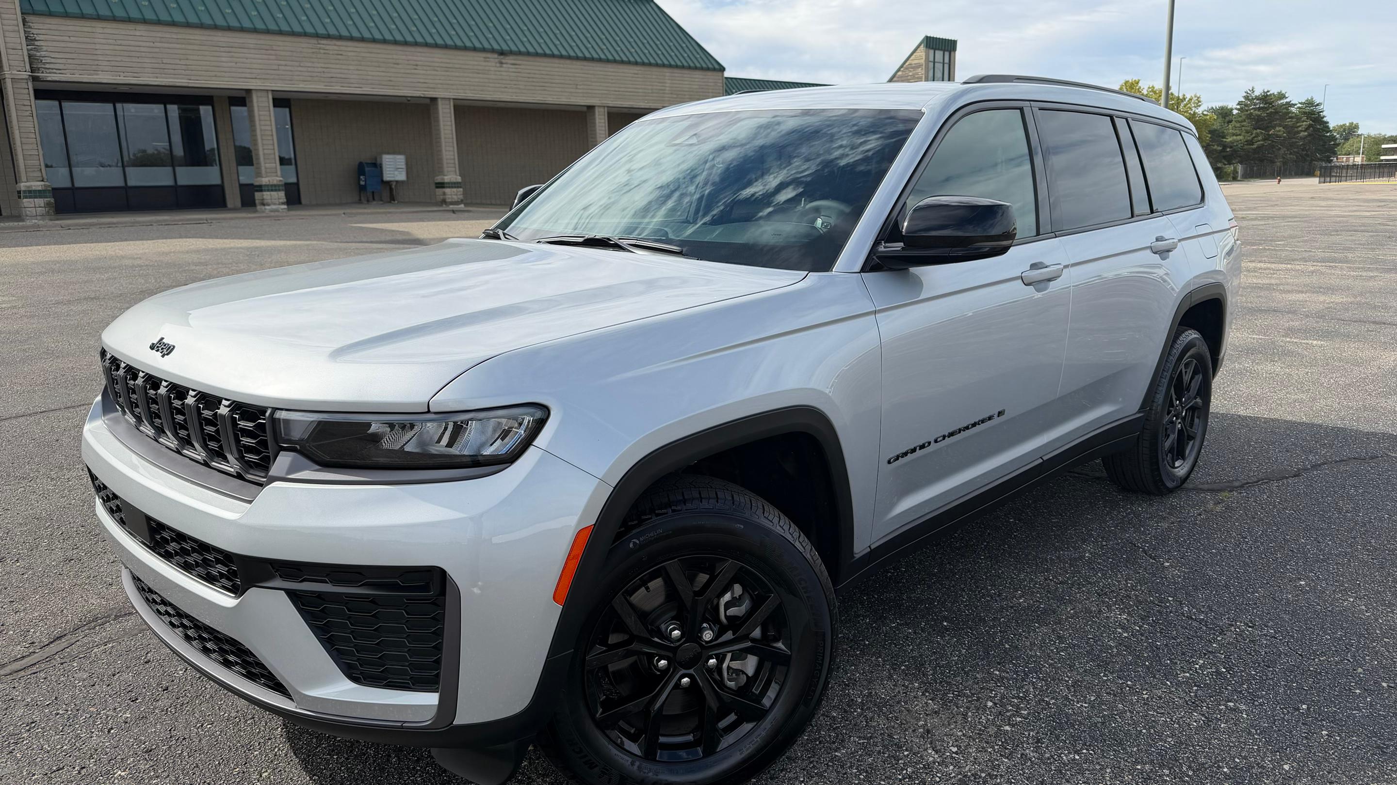 Jeep Grand Cherokee L 2026 in Flint, MI