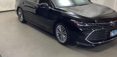Toyota Avalon 2019
