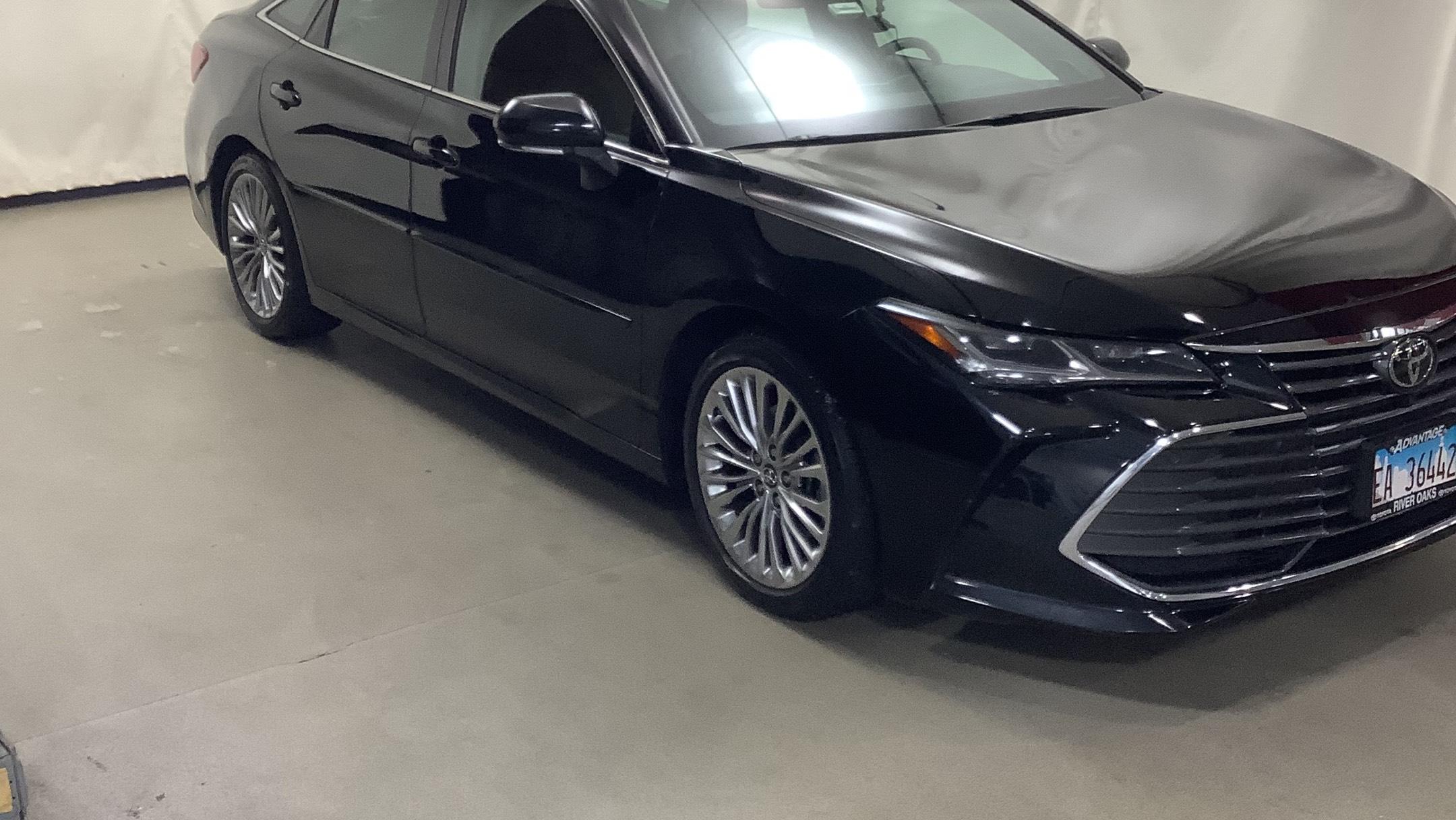 Toyota Avalon 2019 in Chicago, IL