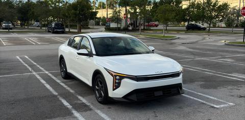 Kia K4 2025