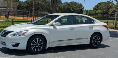 Nissan Altima 2015