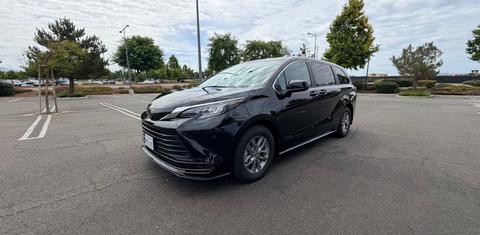 Toyota Sienna 2026