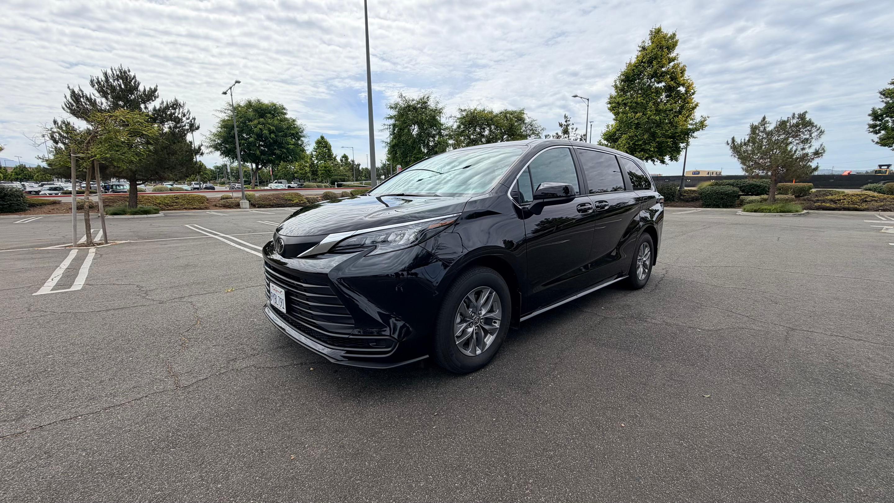 Toyota Sienna 2026 in Irvine, CA