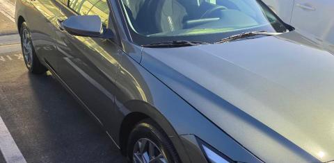 Hyundai Elantra Hybrid 2026