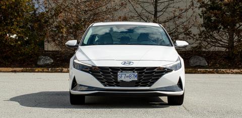 Hyundai Elantra Hybrid 2023