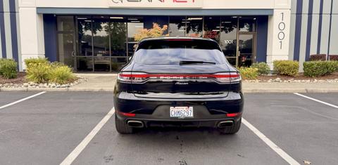 Porsche Macan 2021