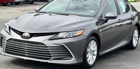 Toyota Camry 2021