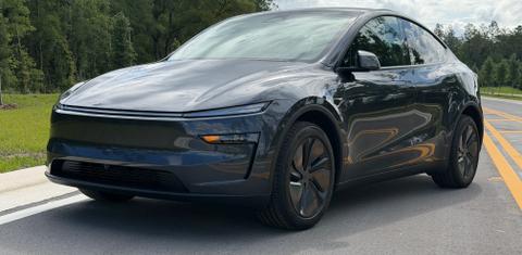 Tesla Model Y 2026