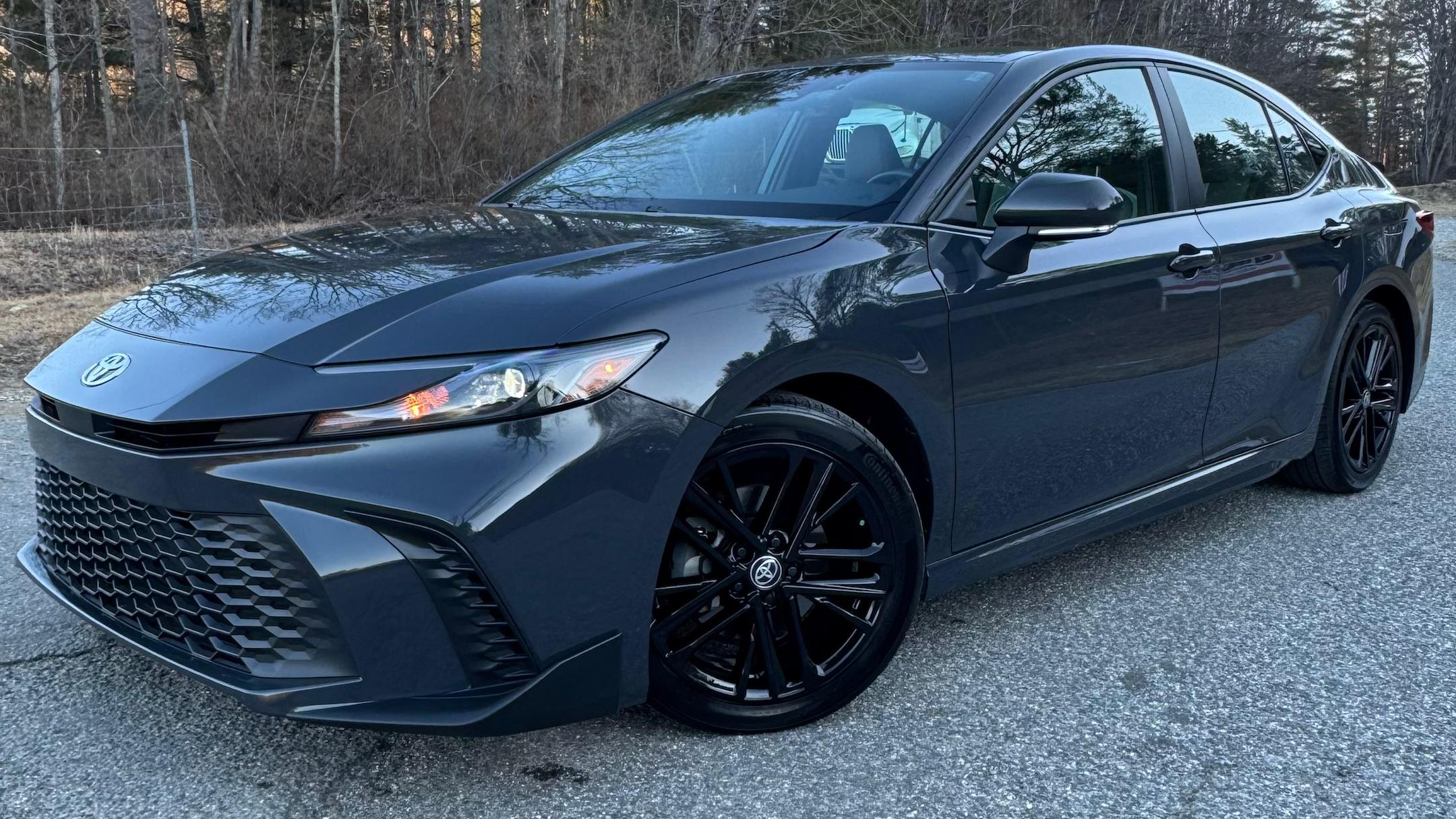 Toyota Camry Hybrid 2025 in Brevard, NC