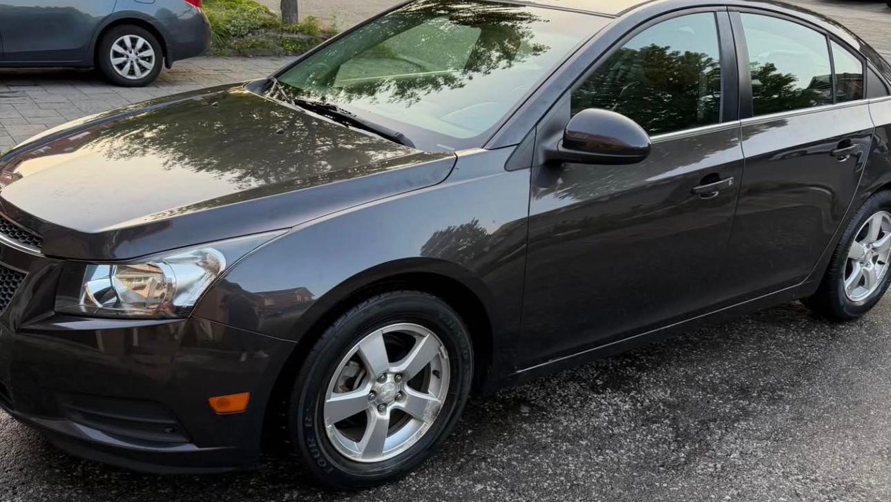 Chevrolet Cruze 2014 in Toronto, ON