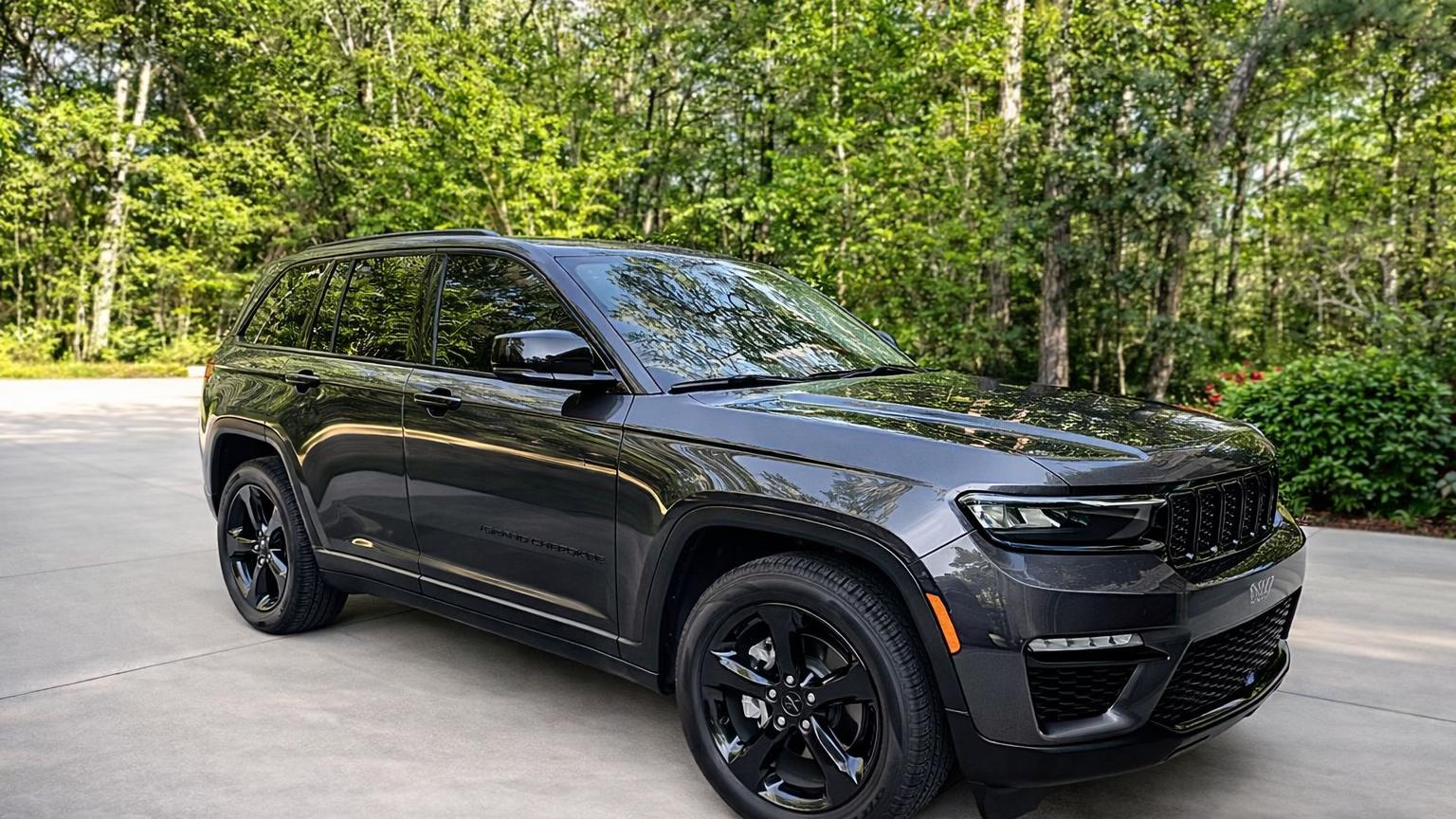 Jeep Grand Cherokee 2024 in Pinehurst, NC