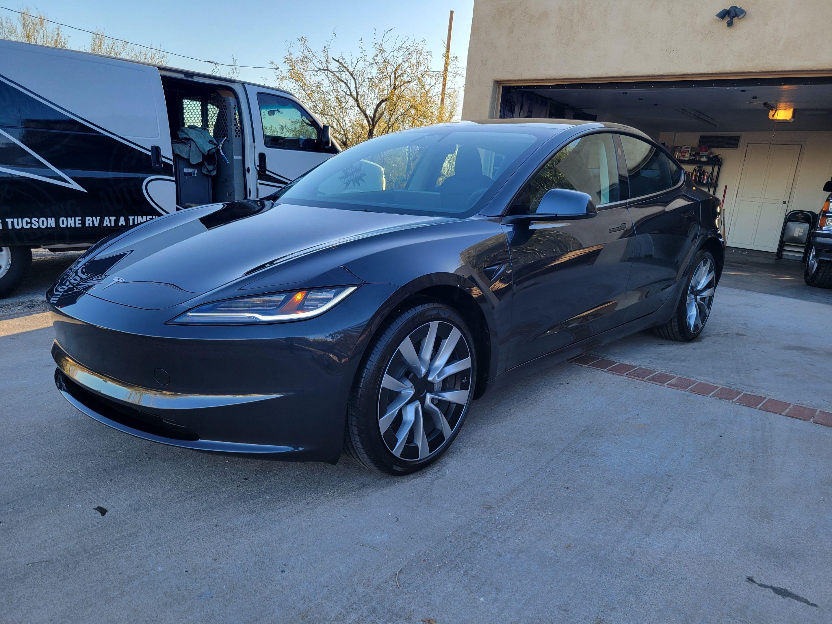 Tesla Model 3 2025 in Sahuarita, AZ