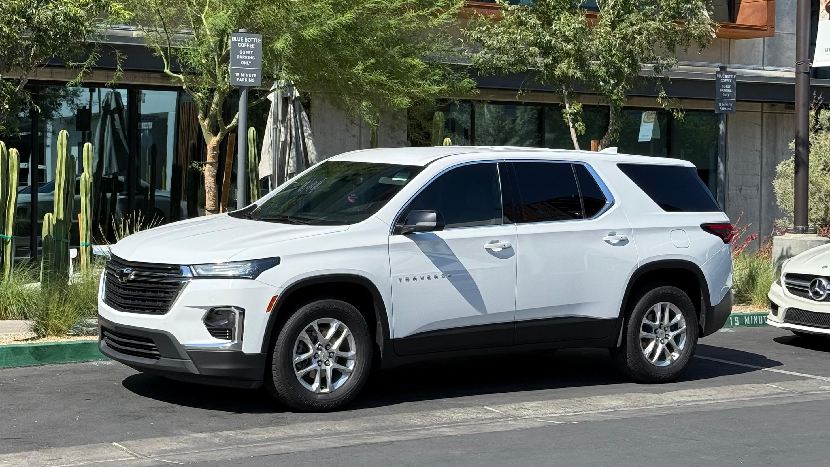 Chevrolet Traverse 2022 — Options de location de voitures exotiques à Las Vegas, NV