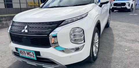 Mitsubishi OUTLANDER 2024
