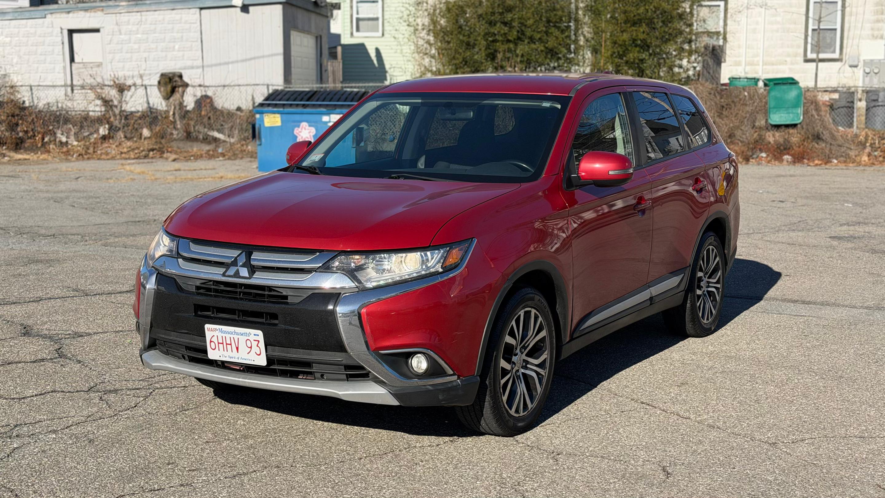 Mitsubishi Outlander 2017 in Lowell, MA
