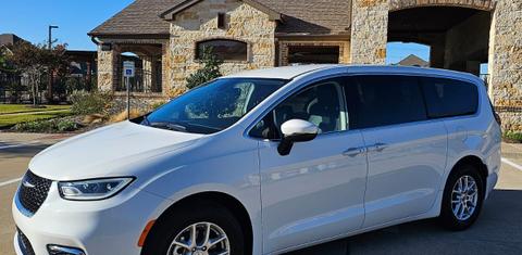 Chrysler Pacifica 2023