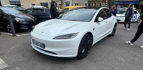 Tesla MODEL 3 2024