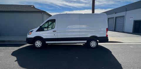 Ford E-Transit Cargo 2023