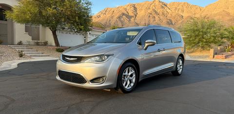 Chrysler Pacifica 2020