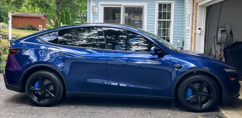 Tesla Model Y 2026