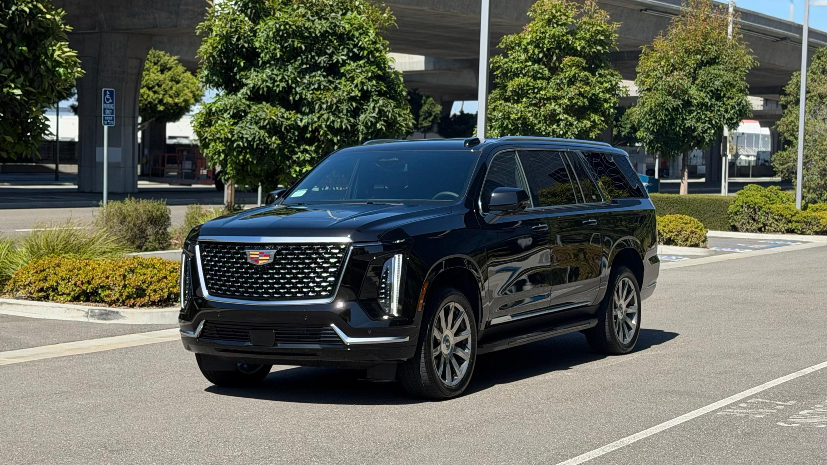 Cadillac Escalade ESV 2026 in Inglewood, CA