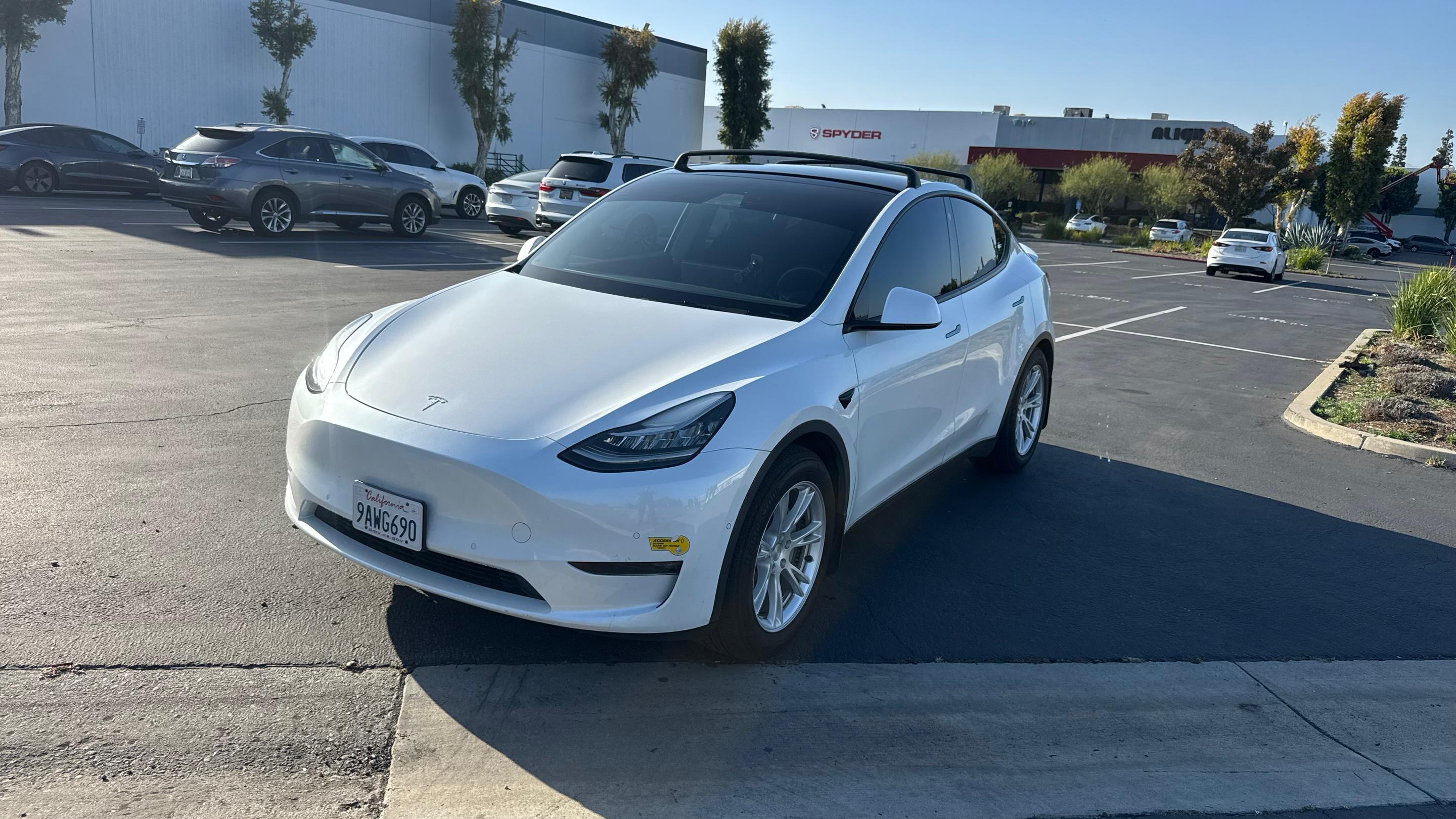 Tesla Model Y 2022 in Ontario, CA