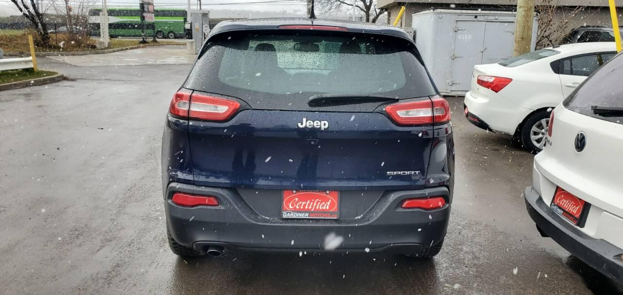 Jeep Cherokee 2015 à 