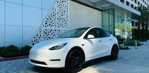 Tesla Model Y 2021