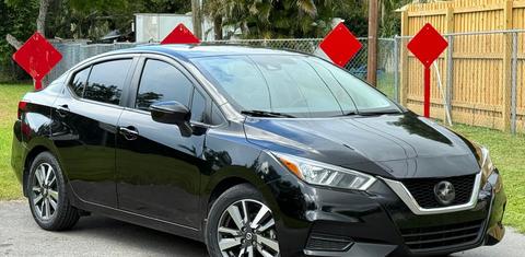 Nissan Versa 2020