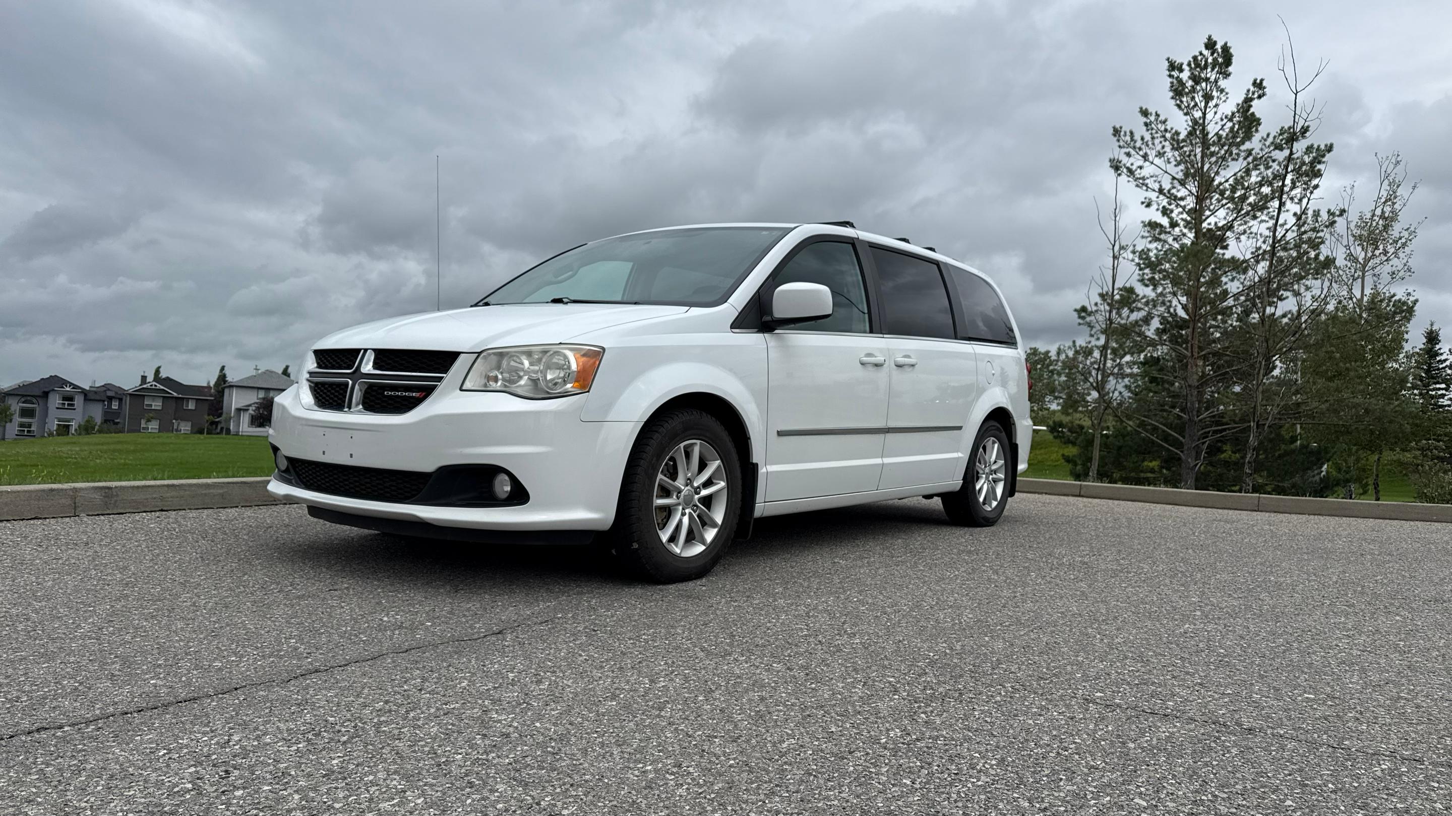 Dodge Grand Caravan 2014 à Calgary, AB