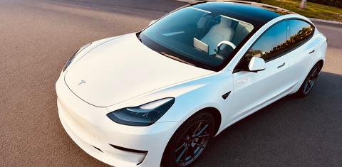 Tesla Model 3 2022