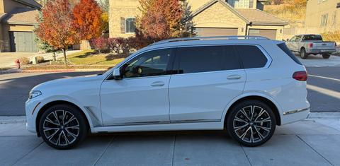 BMW X7 2022