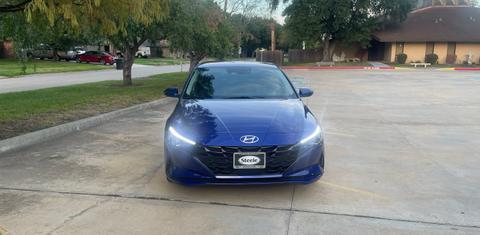 Hyundai Elantra 2023
