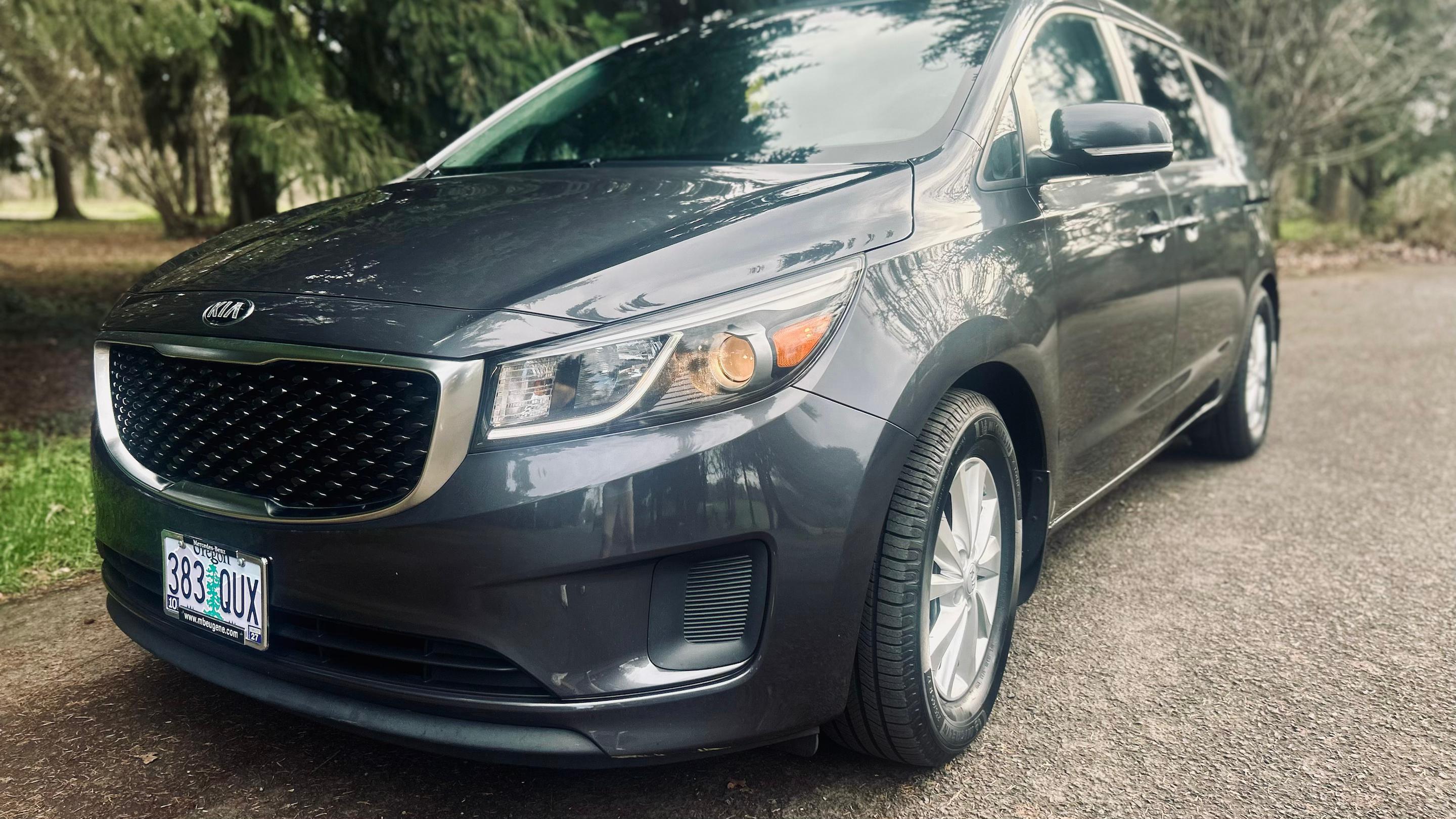 Kia Sedona 2016 in Eugene, OR
