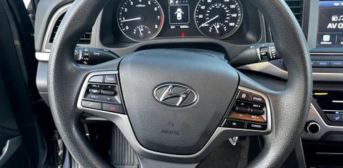 Hyundai Elantra 2018
