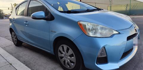 Toyota Prius c 2013