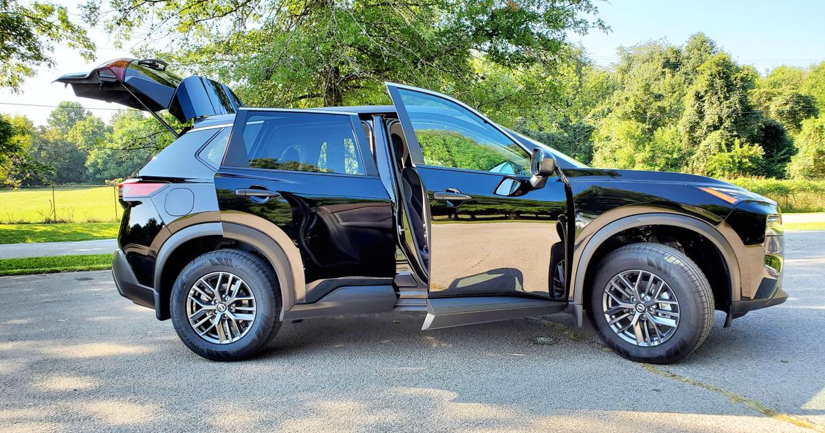 Nissan Rogue 2021 rental in Louisville, KY by Erron B. Turo